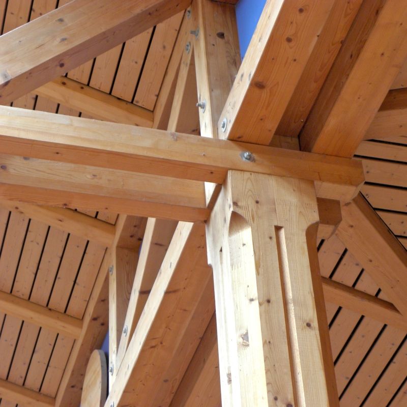 Holzbalken ölen Holzbalken ölen